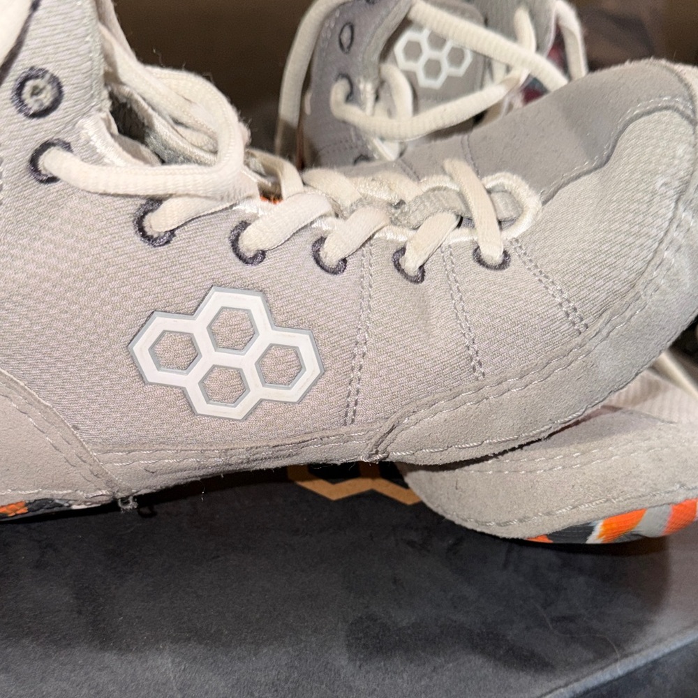 Kids Light Gray Athletic Sneakers with Hexagon Logo